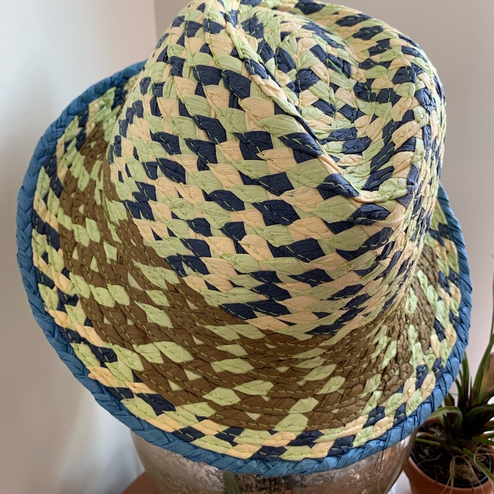 Jessica Simpson Fedora - Picture 2 of 4